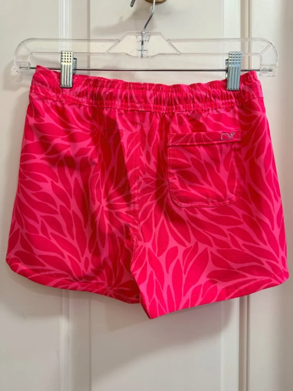 Vineyard Vines Kids Pink Tropical Performance Swim Trunks M 10-12